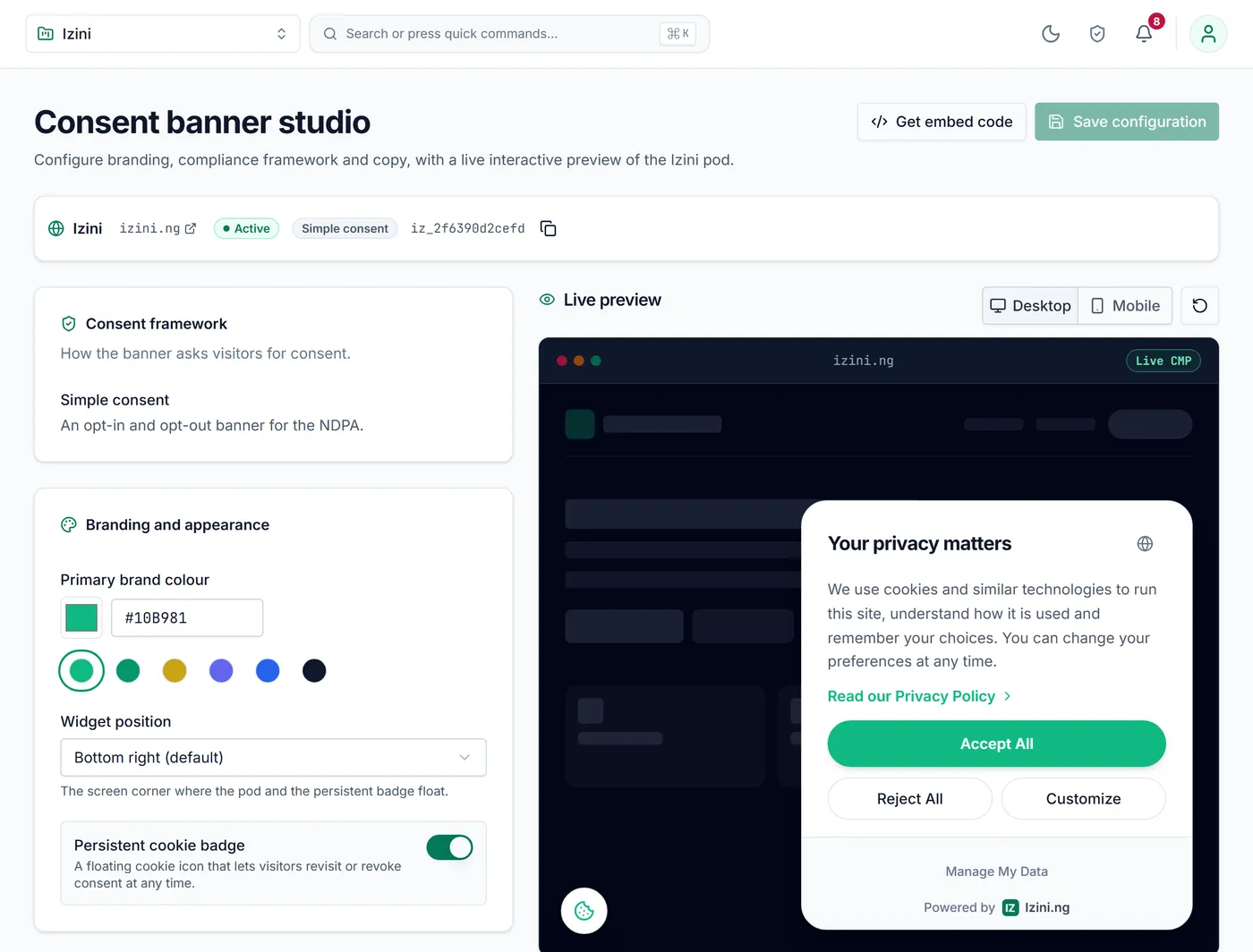 Designing the cookie banner in Izini with a live preview.